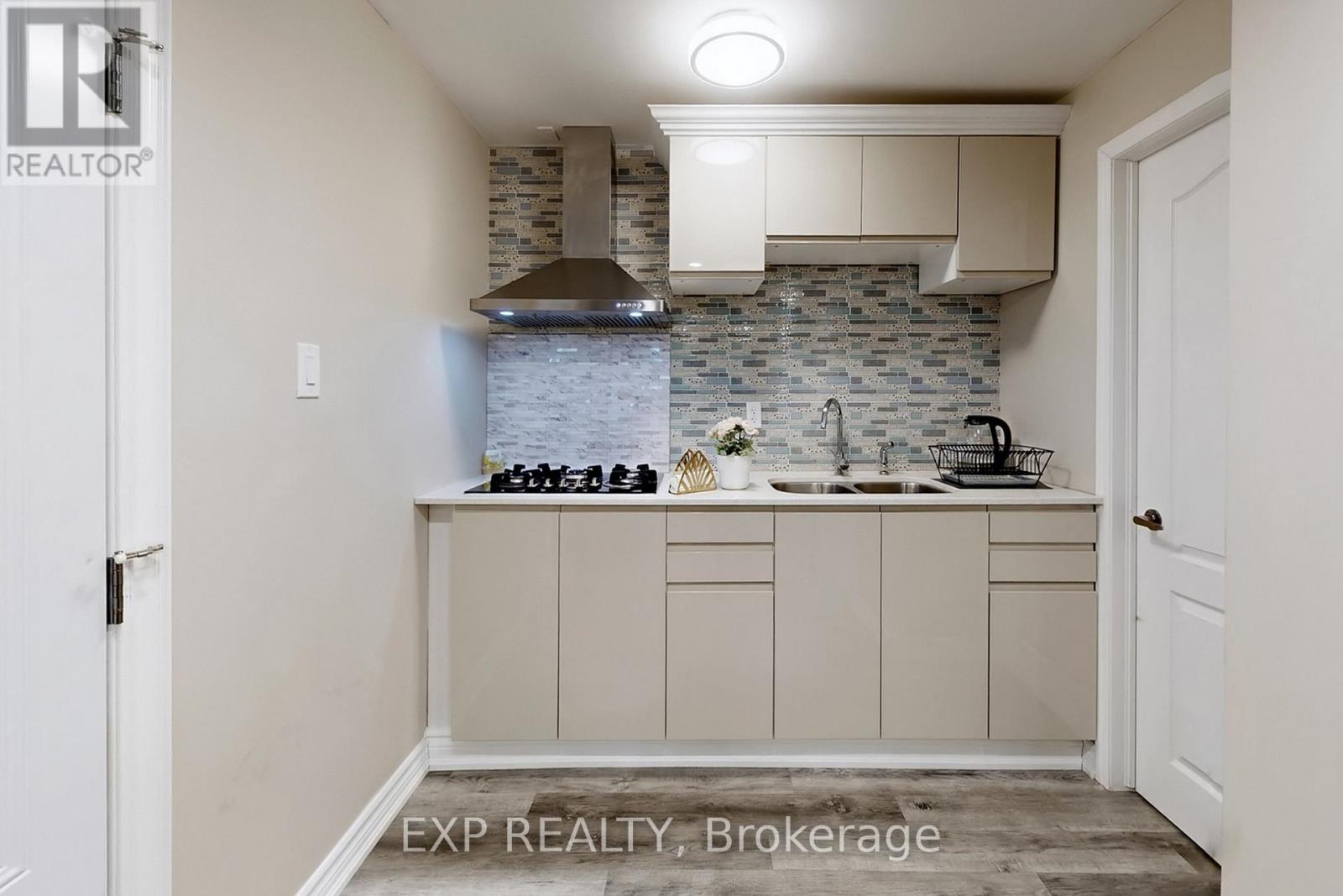 7721 Sassafras Trail, Niagara Falls, Ontario  L2H 0N5 - Photo 40 - X12125813