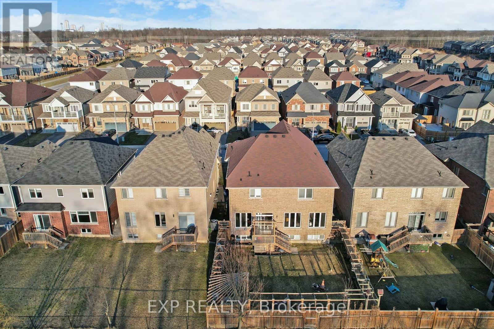 7721 Sassafras Trail, Niagara Falls, Ontario  L2H 0N5 - Photo 50 - X12125813