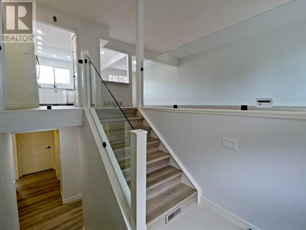 Property at 7032 78 Street NW image 3