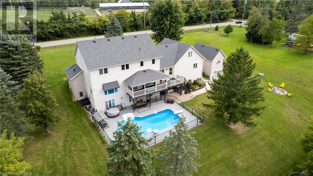 420 Johnson Road, Brantford, Ontario  N3T 5M1 - Photo 2 - 40720297