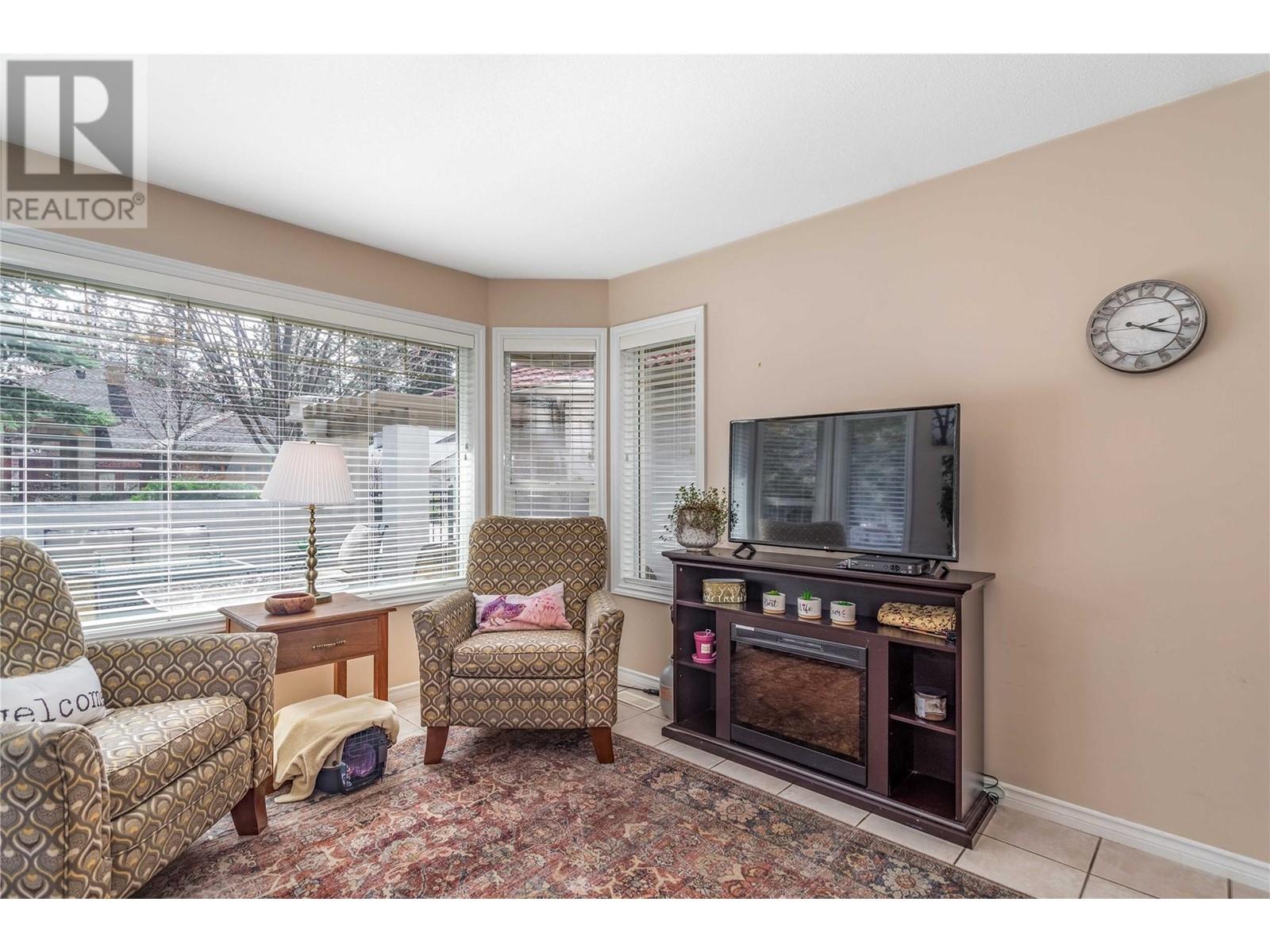 4043 Gallaghers Terrace, Kelowna, British Columbia  V1W 3Z8 - Photo 28 - 10341038