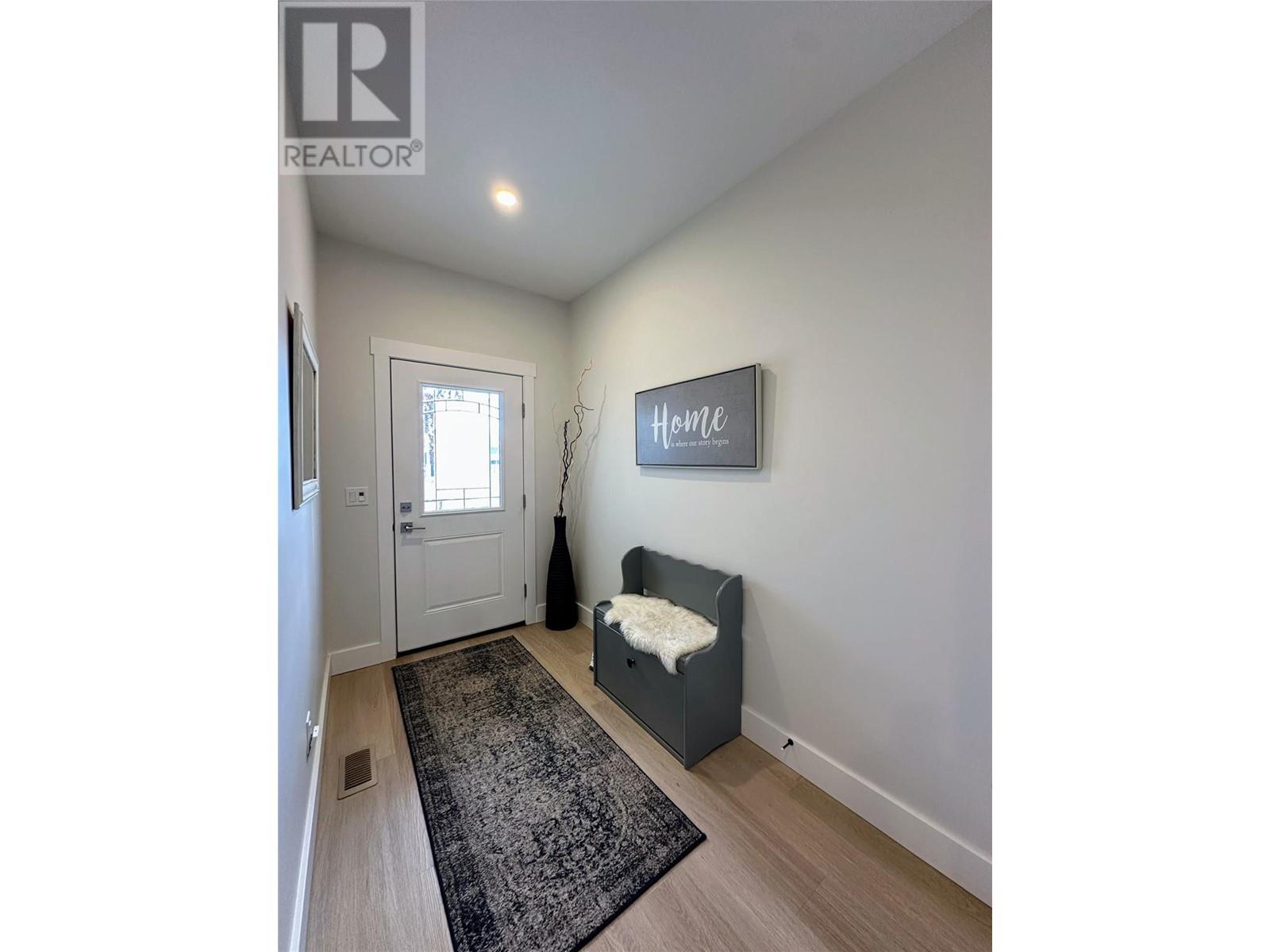 1999 15 Avenue Unit# 7, Vernon, British Columbia  V1T 9R4 - Photo 3 - 10346437