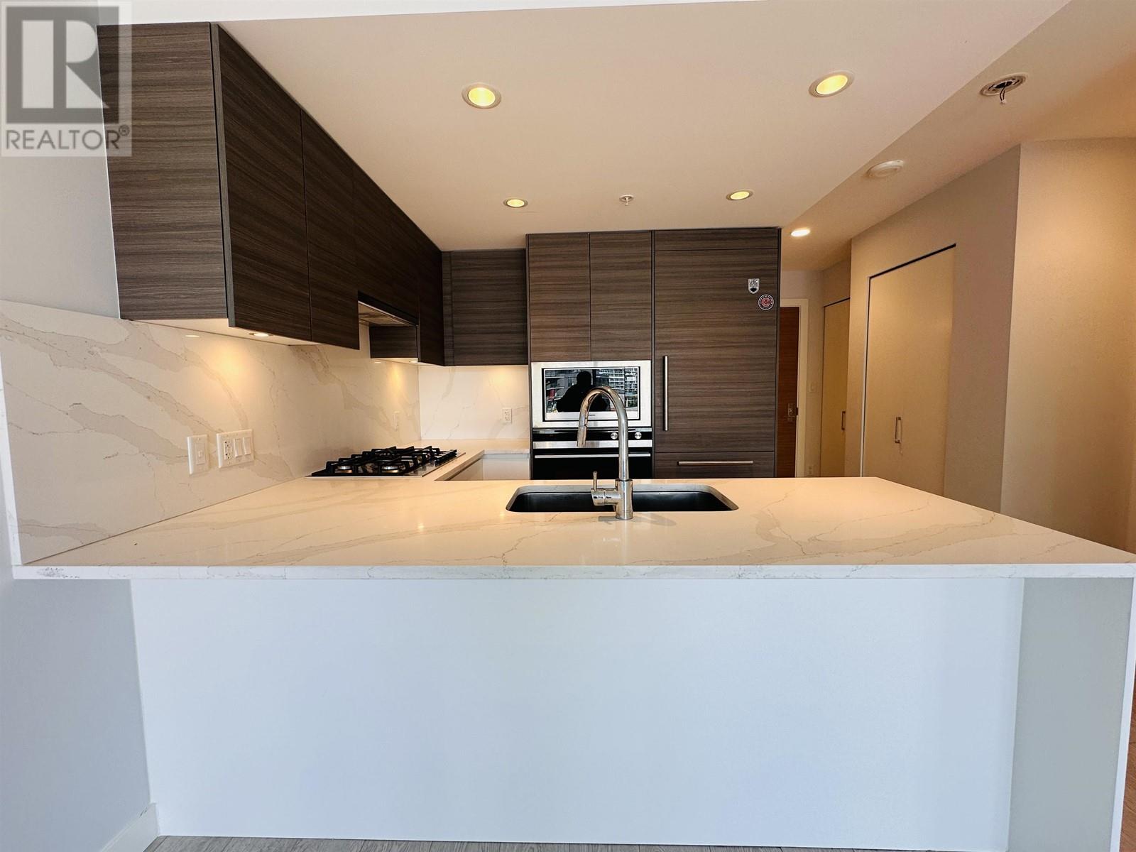 Listing Picture 2 of 11 : 607 6833 BUSWELL STREET, Richmond / 烈治文 - 魯藝地產 Yvonne Lu Group - MLS Medallion Club Member