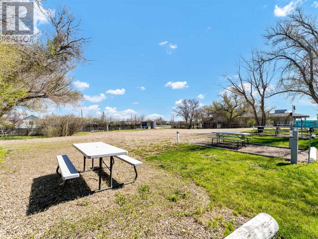 525 Illingworth Avenue, Suffield, Alberta  T0J 2N0 - Photo 49 - A2217937