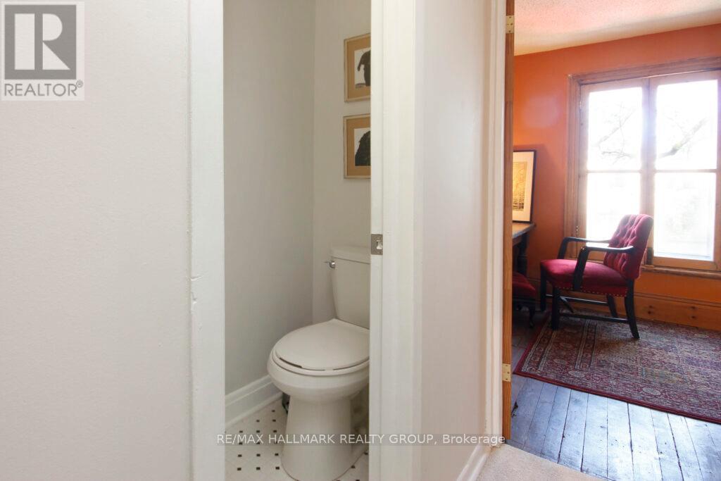 85 Elm Street, Ottawa, Ontario  K1R 6N2 - Photo 20 - X12125876