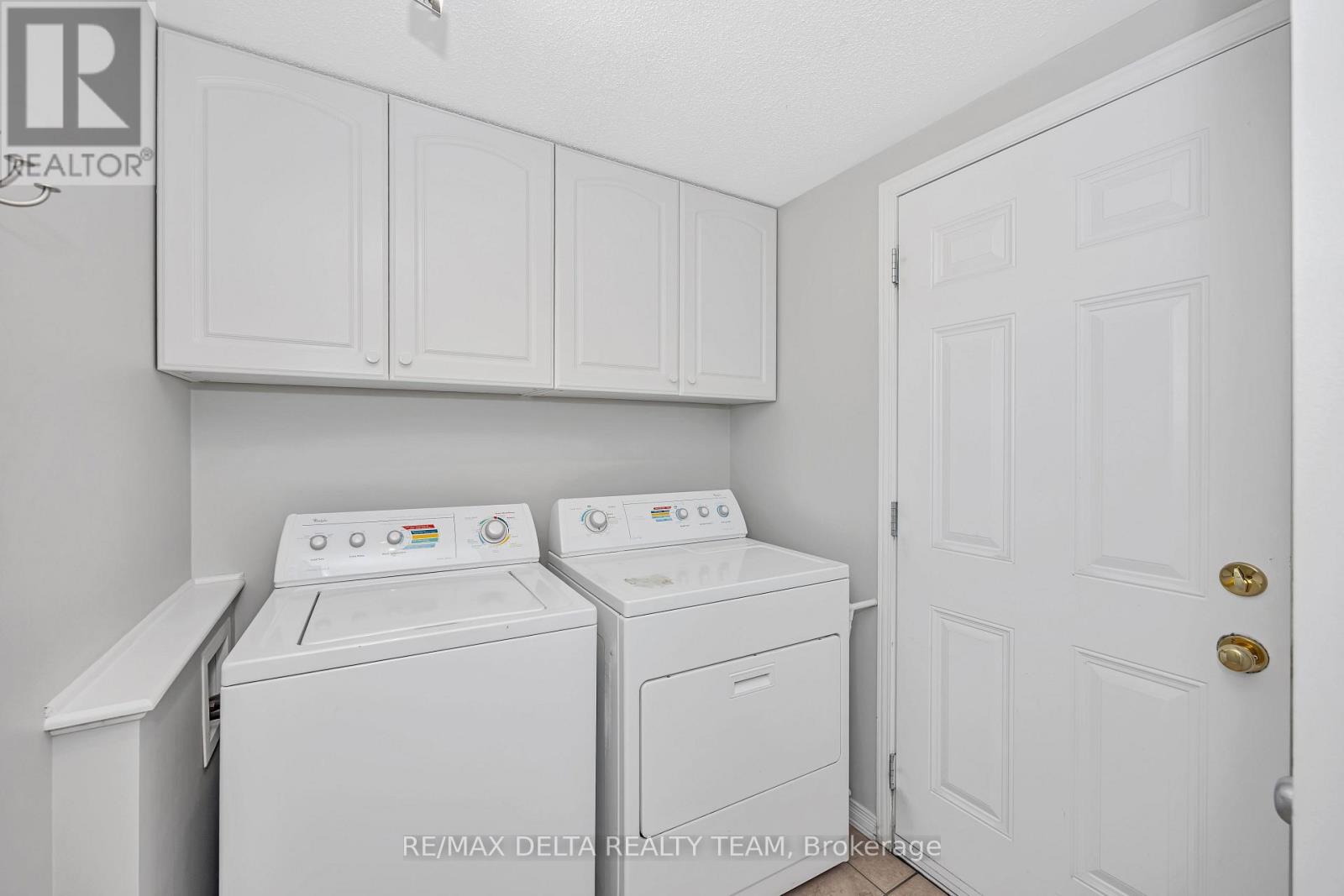 205 Lucinda Crescent, Ottawa, Ontario  K1W 0A1 - Photo 18 - X12125880