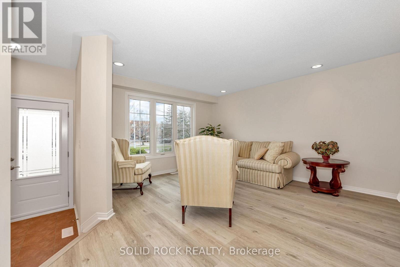 Property at 6024 LONGLEAF DRIVE image 5