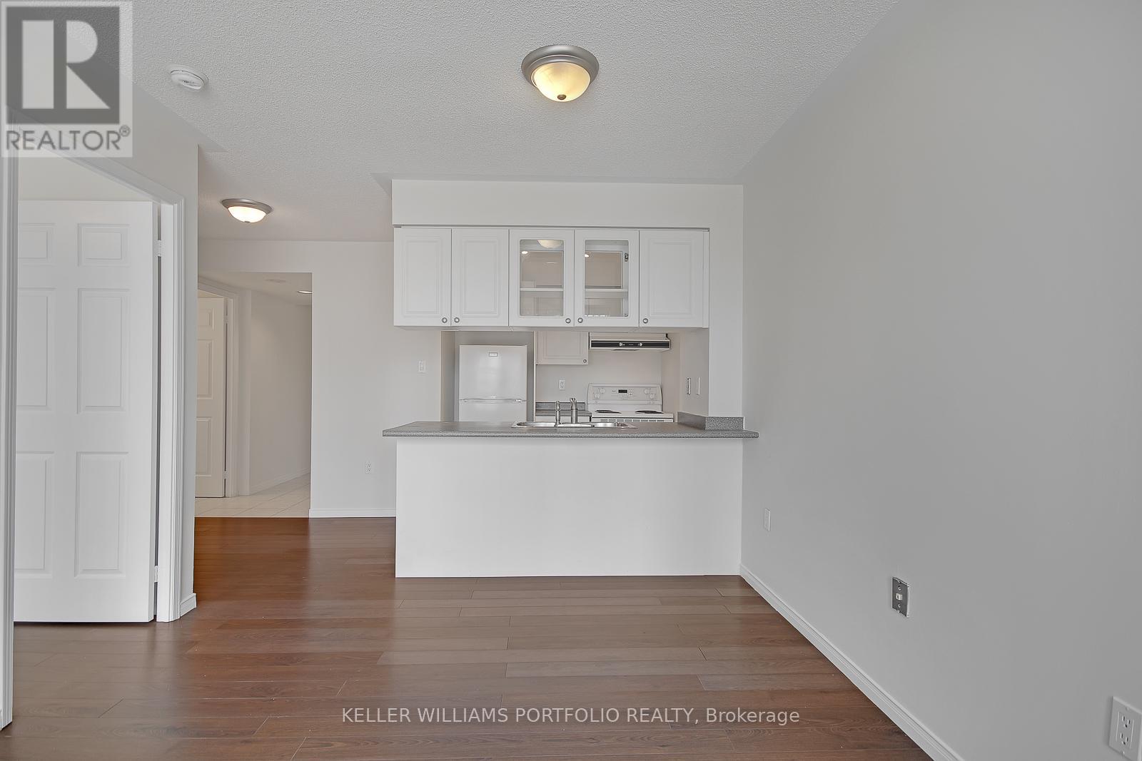 1401 - 887 Bay Street, Toronto, Ontario  M5S 3K4 - Photo 14 - C12125857