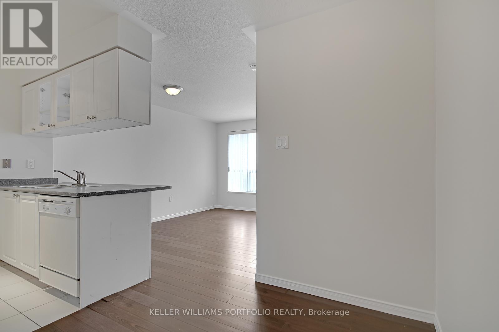 1401 - 887 Bay Street, Toronto, Ontario  M5S 3K4 - Photo 6 - C12125857