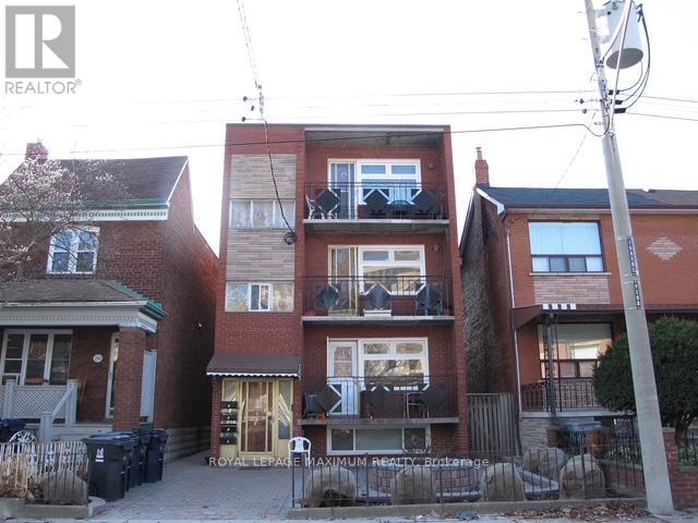 1 - 198 MARKHAM STREET, Toronto, Ontario