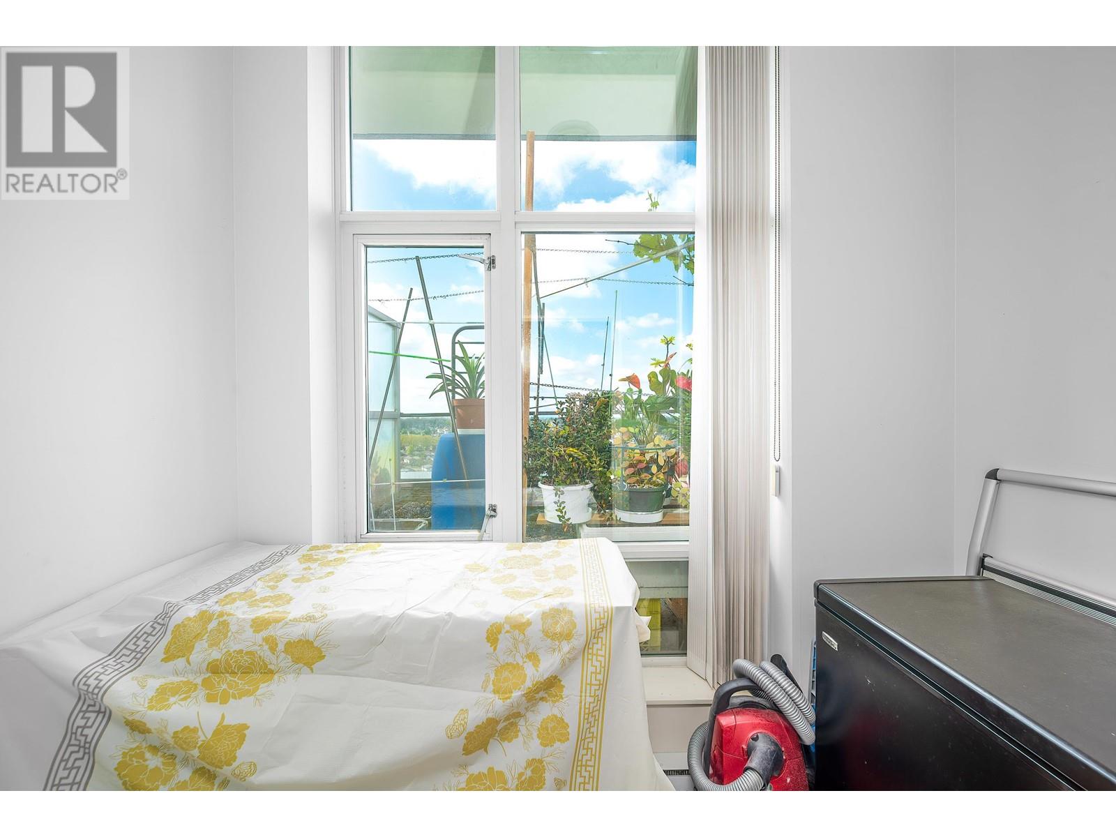 2207 4815 Eldorado Mews, Vancouver, British Columbia  V5R 0B2 - Photo 7 - R2998273