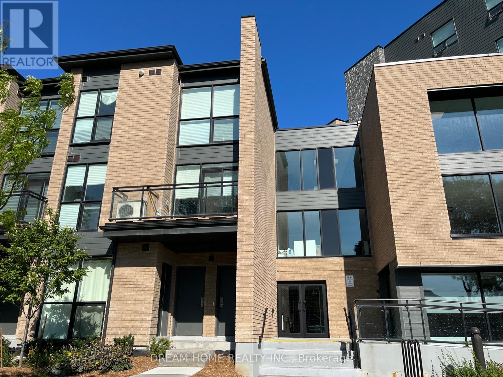 A1 - 3 FALAISE ROAD, Toronto, Ontario