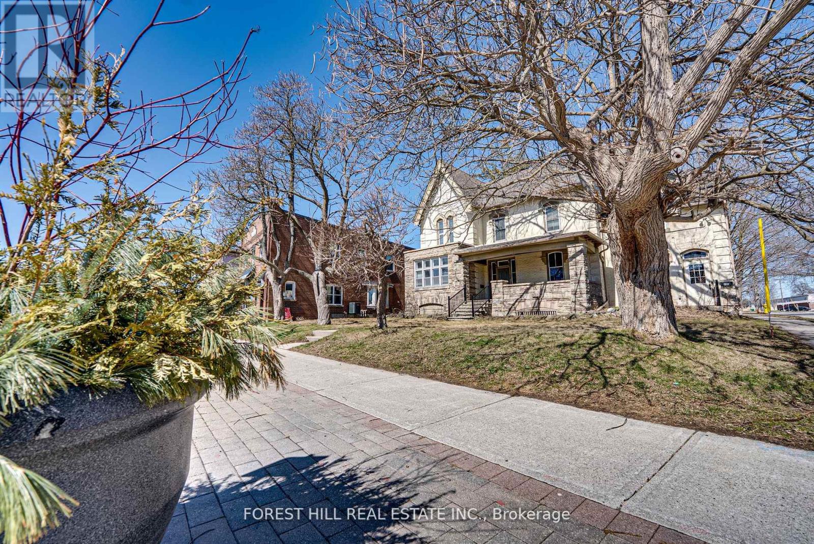 72A OLD KINGSTON ROAD, Ajax, Ontario