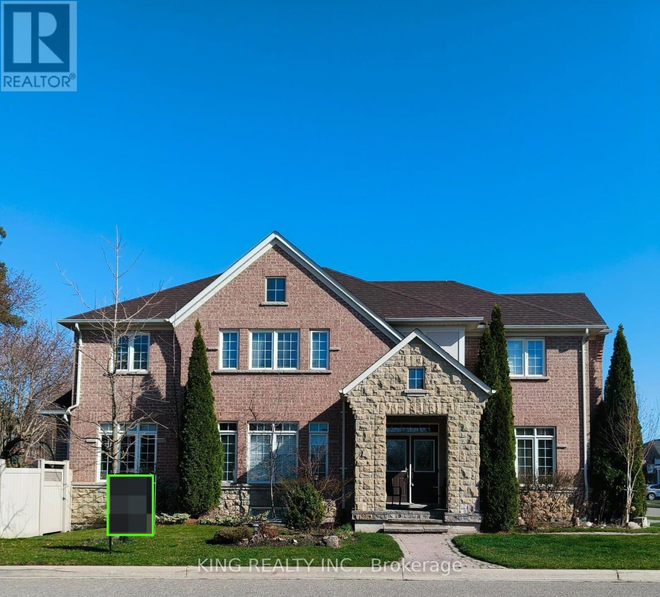 3 XAVIER COURT, Brampton, Ontario