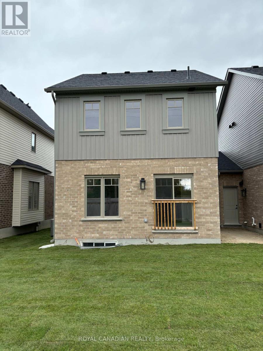 Property at 15 SHIPLEY AVENUE W image 2
