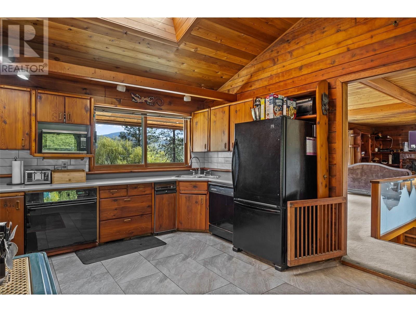 7050 Westsyde Road, Kamloops, British Columbia  V2C 1Z3 - Photo 7 - 10346451