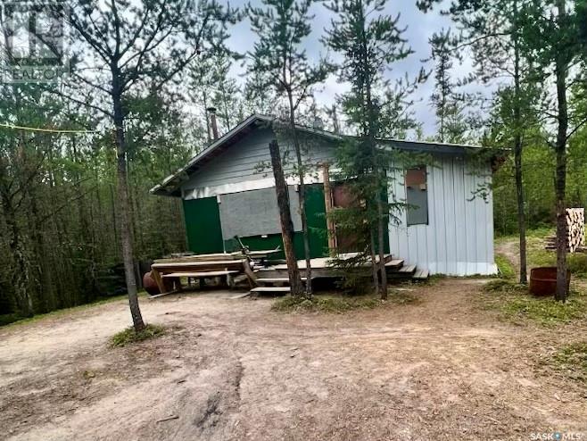 Remote Leased Cabin on Saint Lake, northern admin district, Saskatchewan