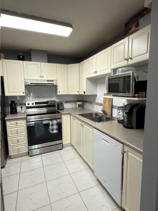311 12733 72 Avenue, Surrey, British Columbia  V3W 2M7 - Photo 9 - R2997288