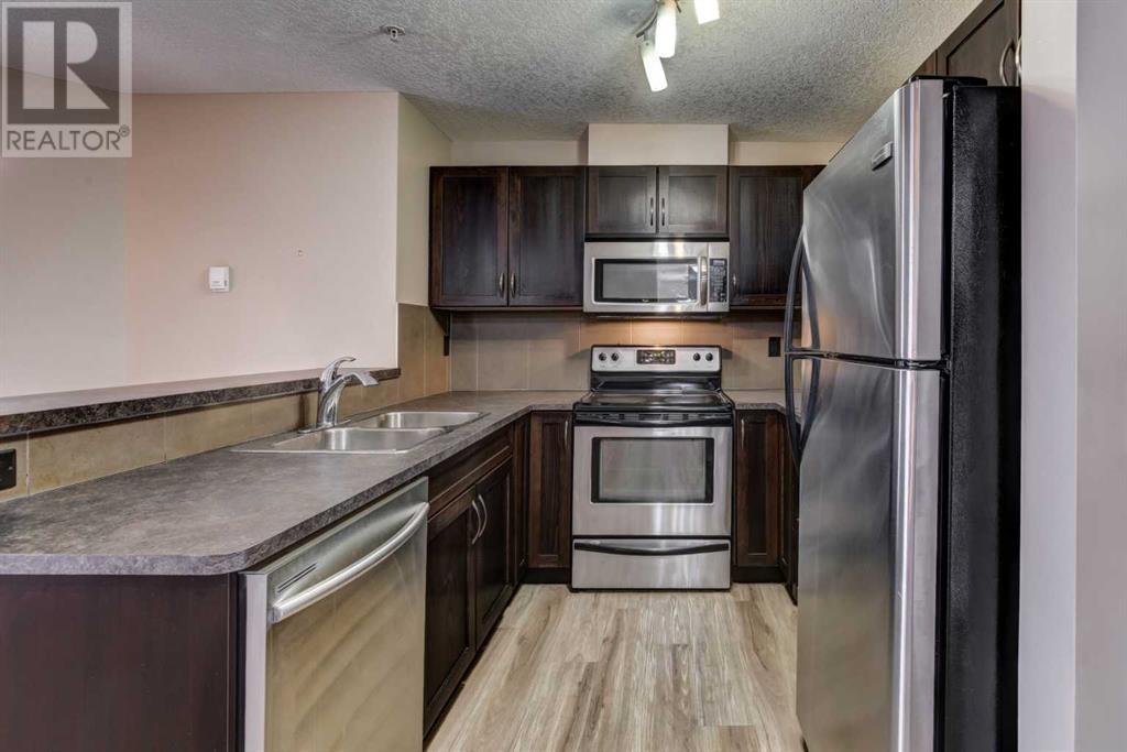 Property at 206, 6315 Ranchview Drive NW image 5
