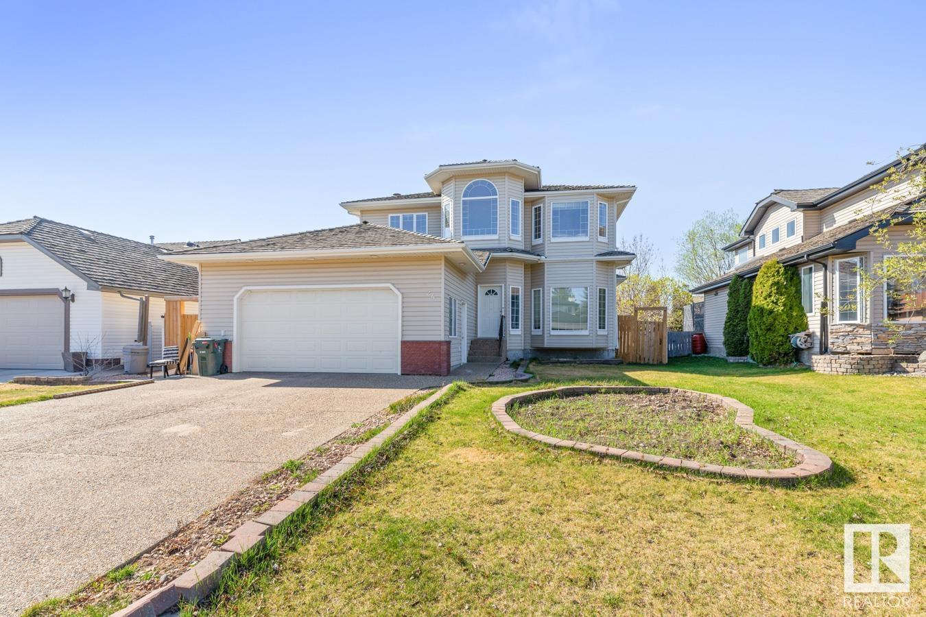 Property at 24 AUGUSTA FAIRWAY CR image 1