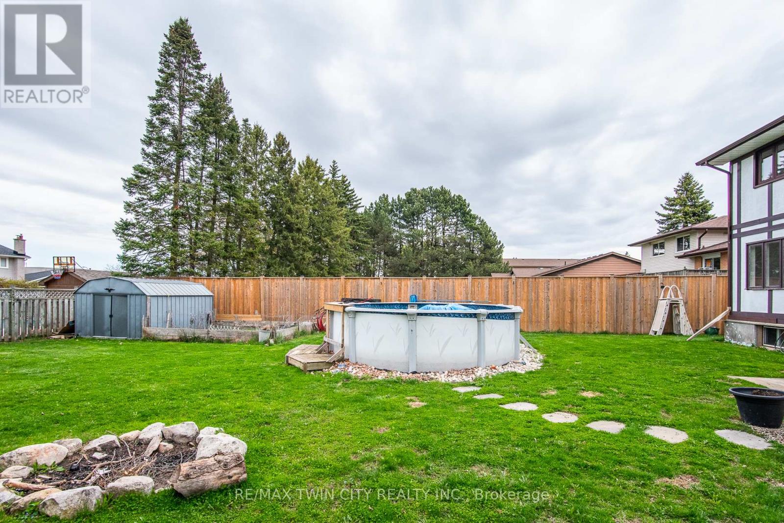 Property at 12 SUNRISE DRIVE image 4
