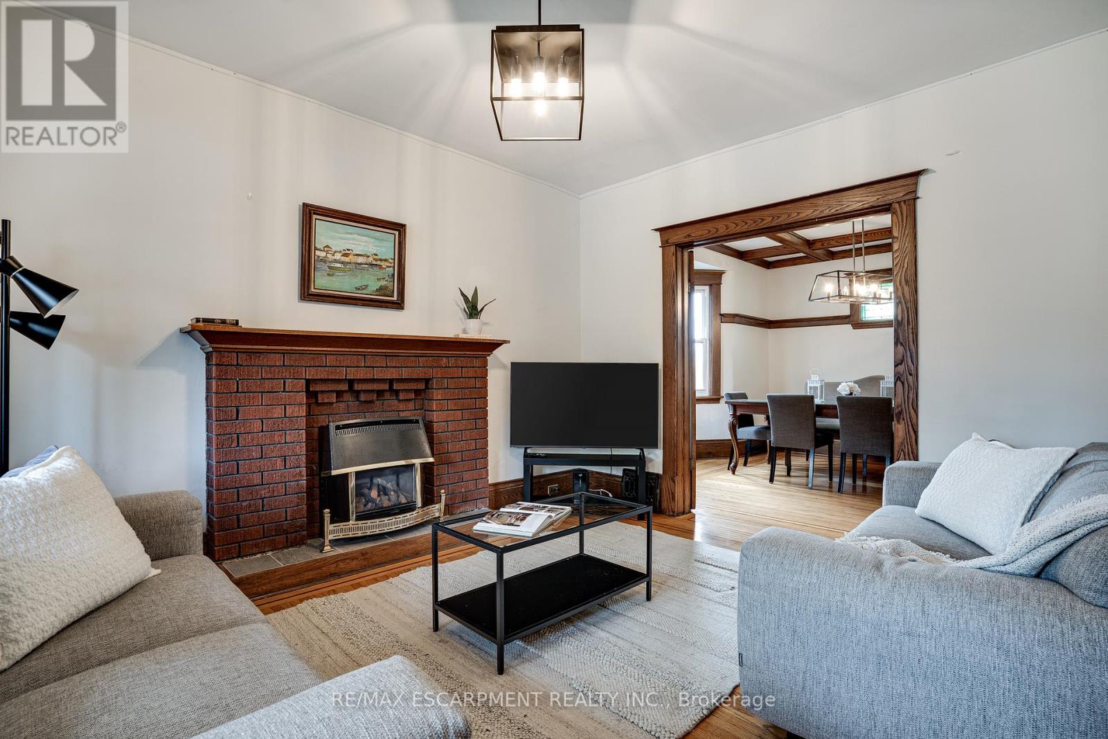 64 South Oval Street, Hamilton, Ontario  L8S 1P8 - Photo 10 - X12125871