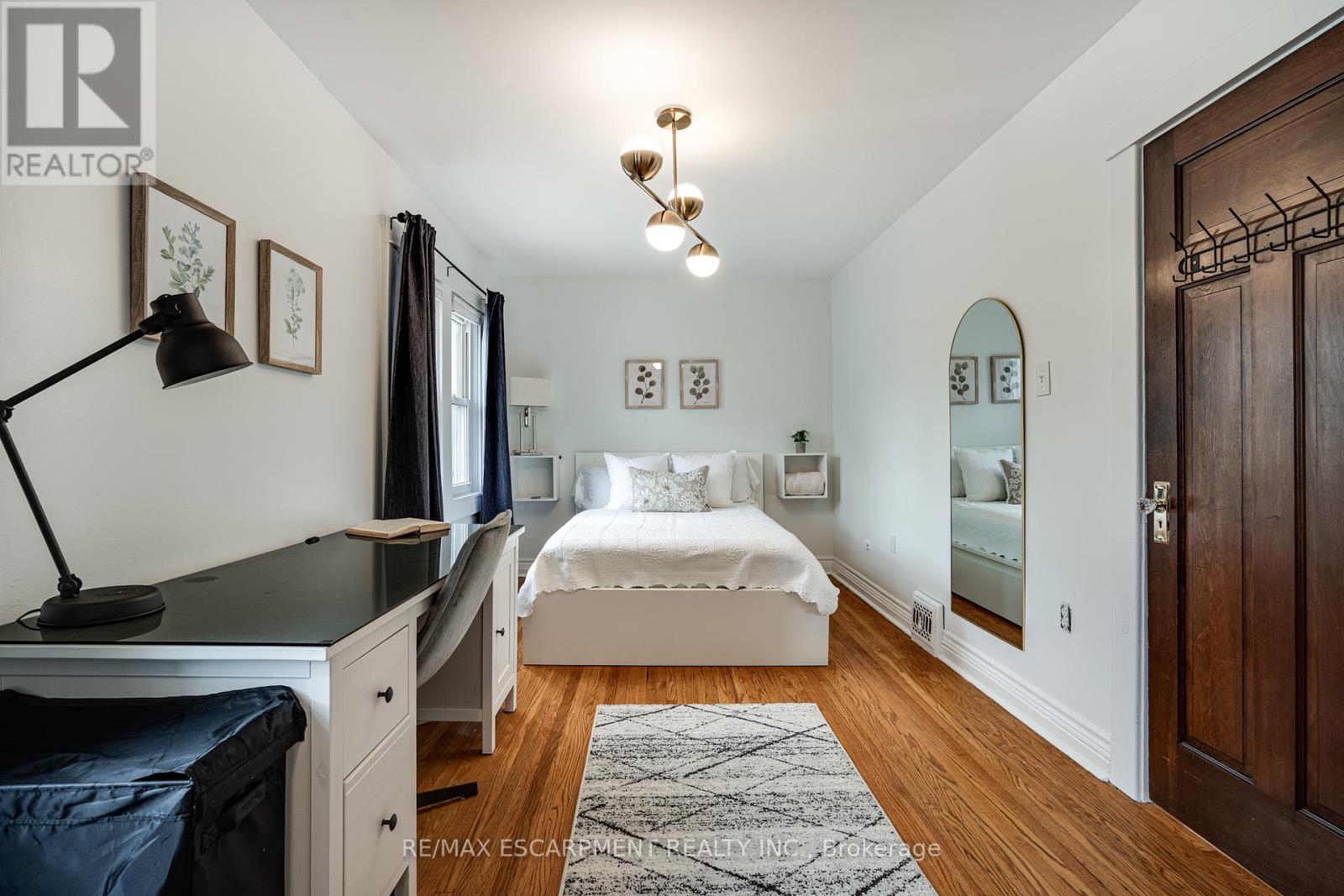 64 South Oval Street, Hamilton, Ontario  L8S 1P8 - Photo 21 - X12125871