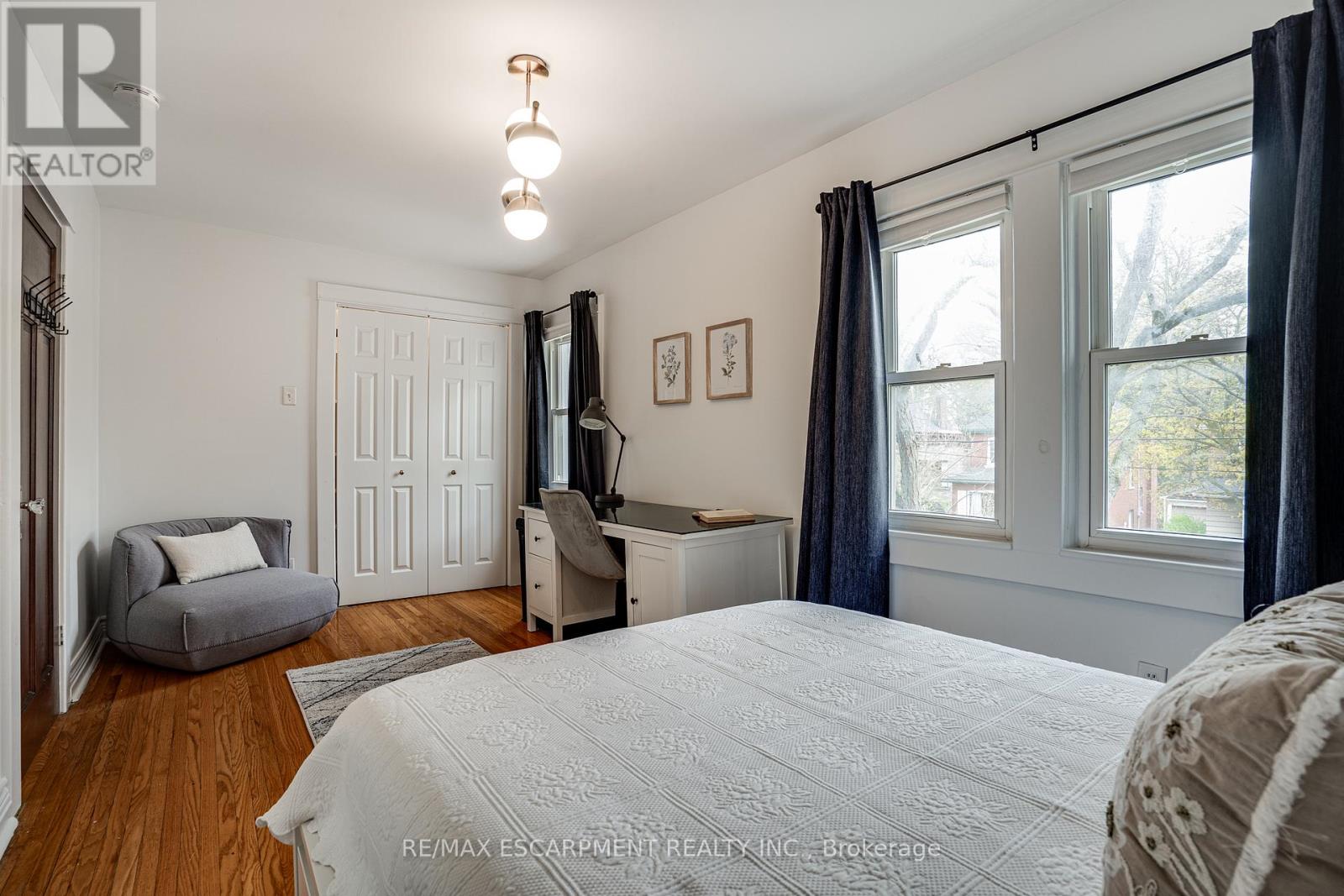 64 South Oval Street, Hamilton, Ontario  L8S 1P8 - Photo 22 - X12125871