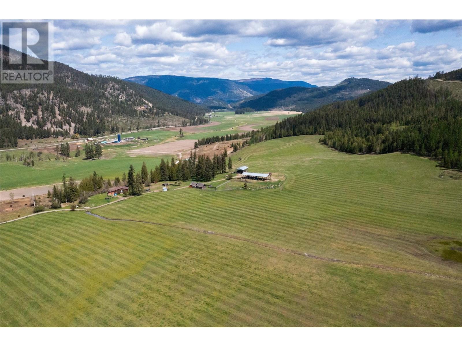 102 Gibson Road, Lumby, British Columbia  V0E 2G1 - Photo 34 - 10346384