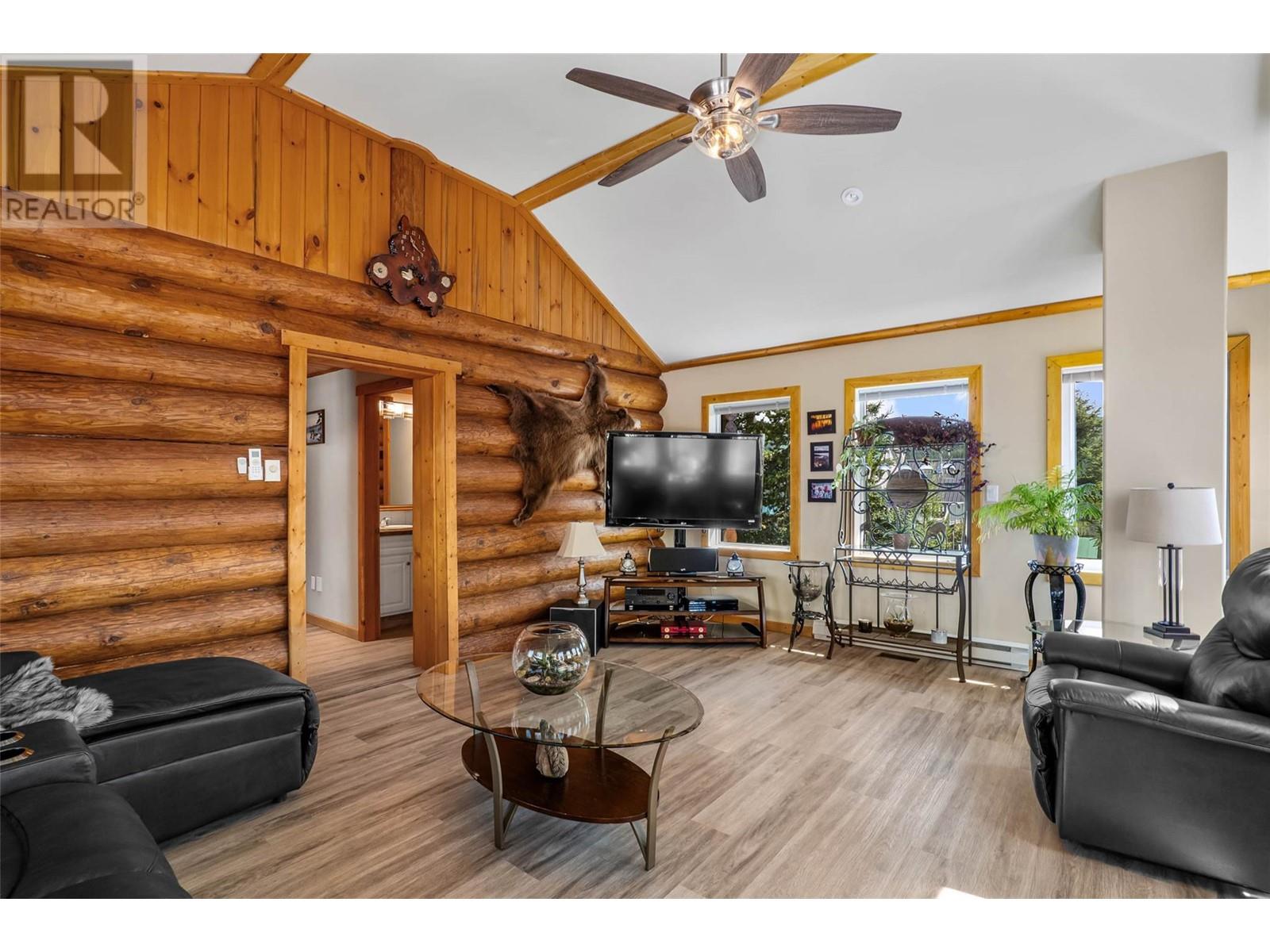 4761 Atwater Road, Logan Lake, British Columbia  V0K 1W0 - Photo 13 - 10346377