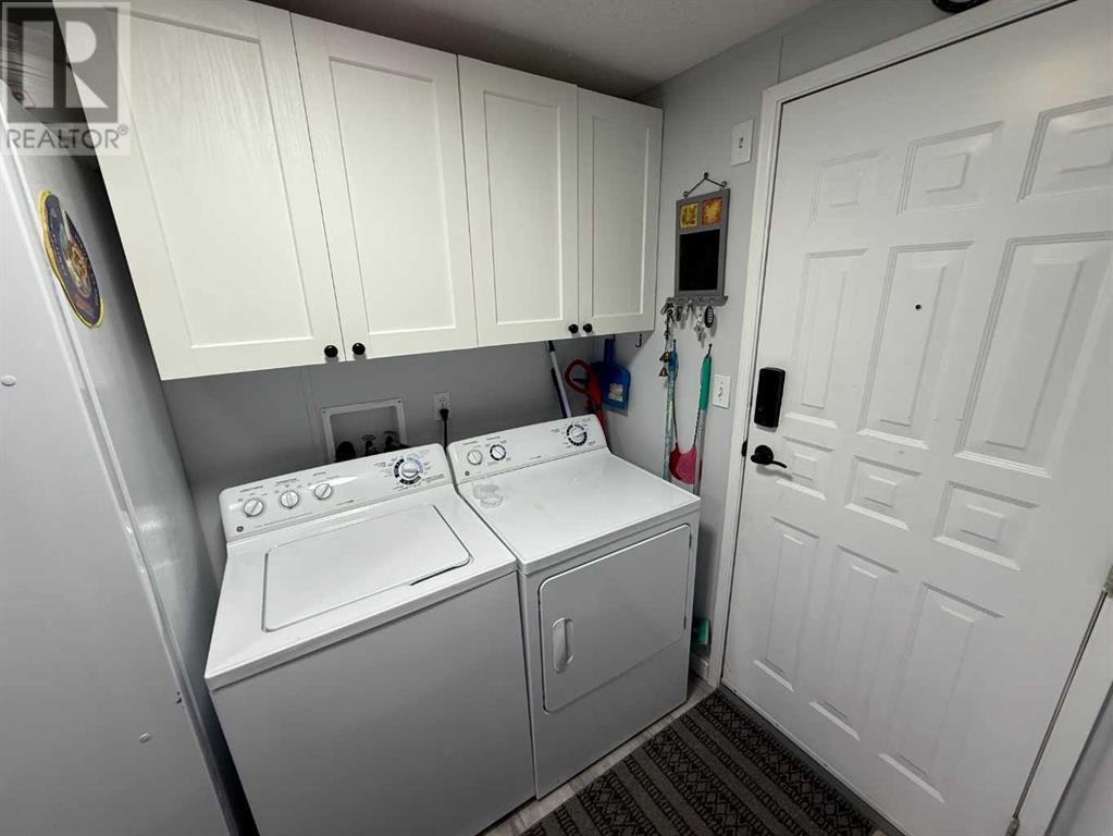 413, 700 Carmichael Lane, Hinton, Alberta  T7V 1S9 - Photo 11 - A2212112