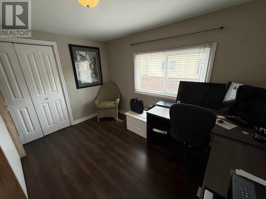 253, 133 Jarvis Street, Hinton, Alberta  T7V 1R6 - Photo 12 - A2215230