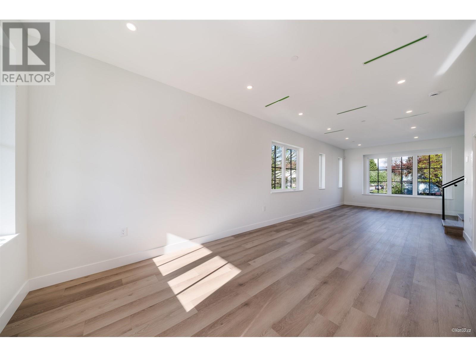 6709 Fleming Street, Vancouver, British Columbia  V5P 3H4 - Photo 7 - R2997126