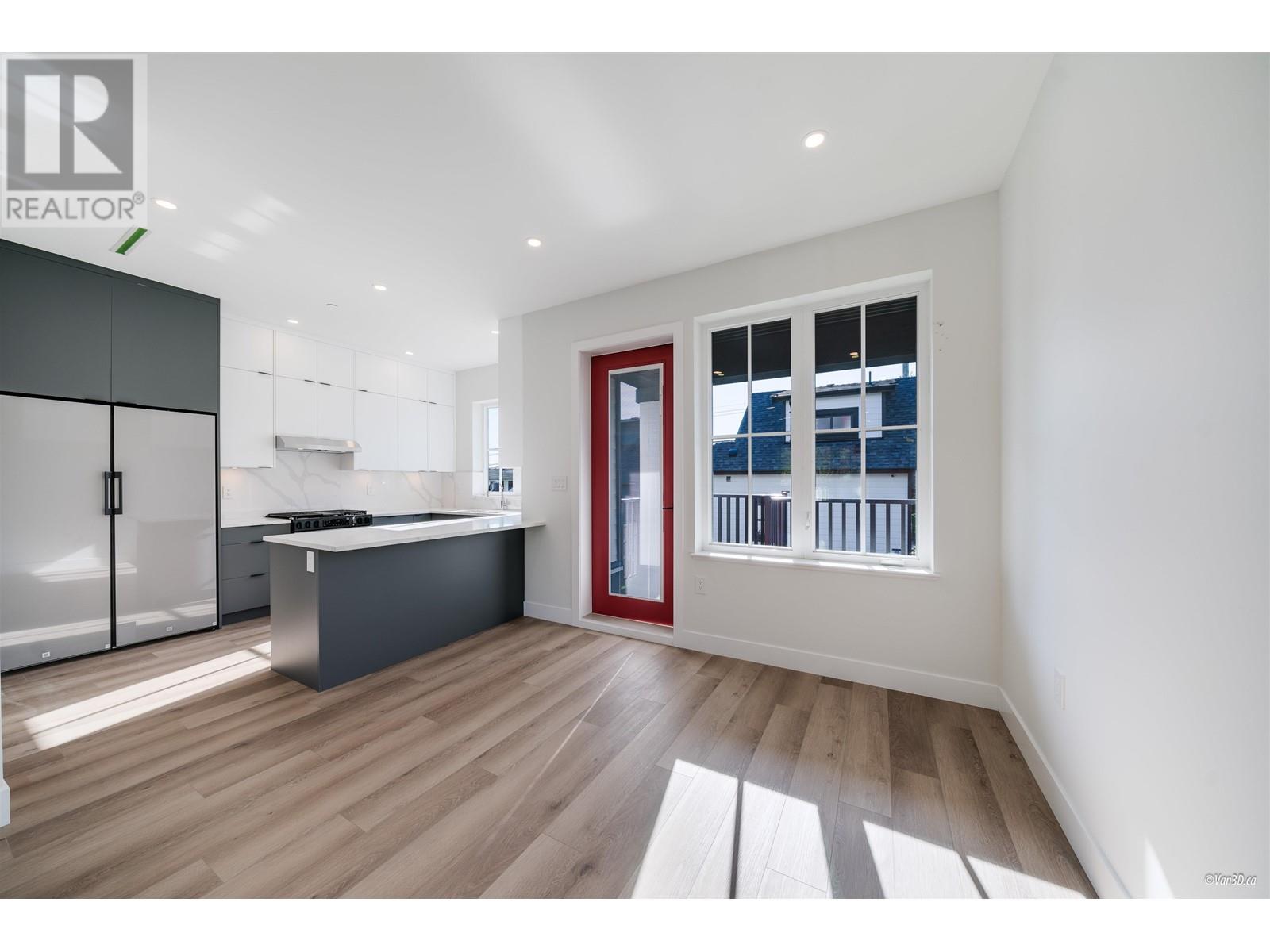 6709 Fleming Street, Vancouver, British Columbia  V5P 3H4 - Photo 13 - R2997126