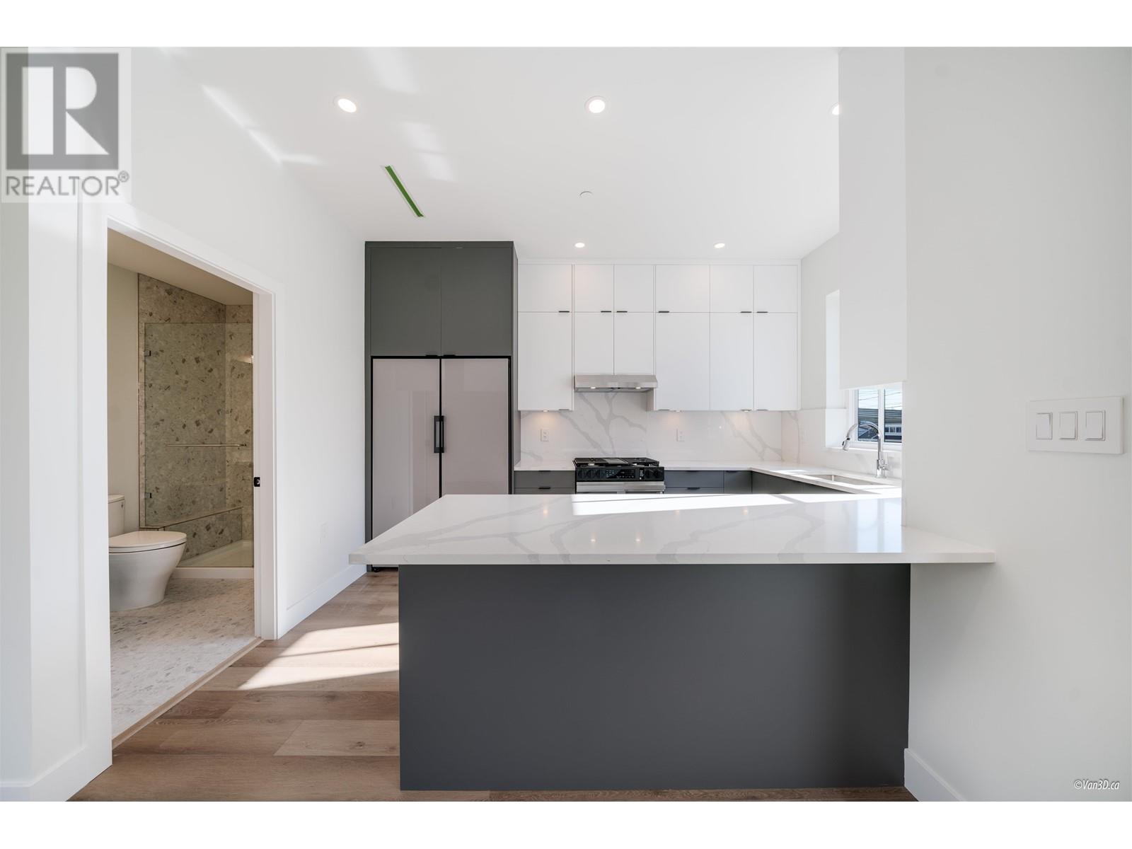 6709 Fleming Street, Vancouver, British Columbia  V5P 3H4 - Photo 15 - R2997126