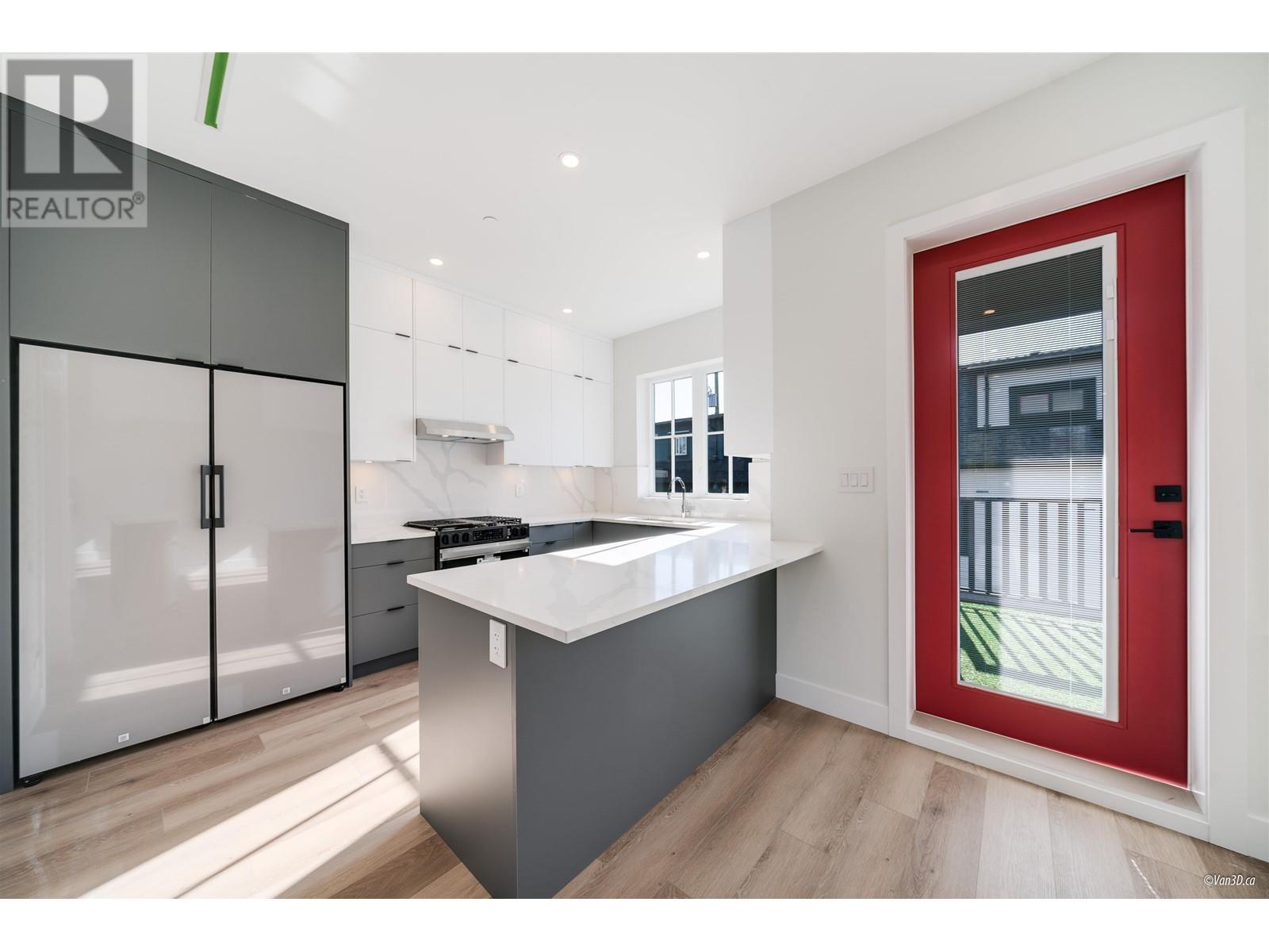 6709 Fleming Street, Vancouver, British Columbia  V5P 3H4 - Photo 14 - R2997126