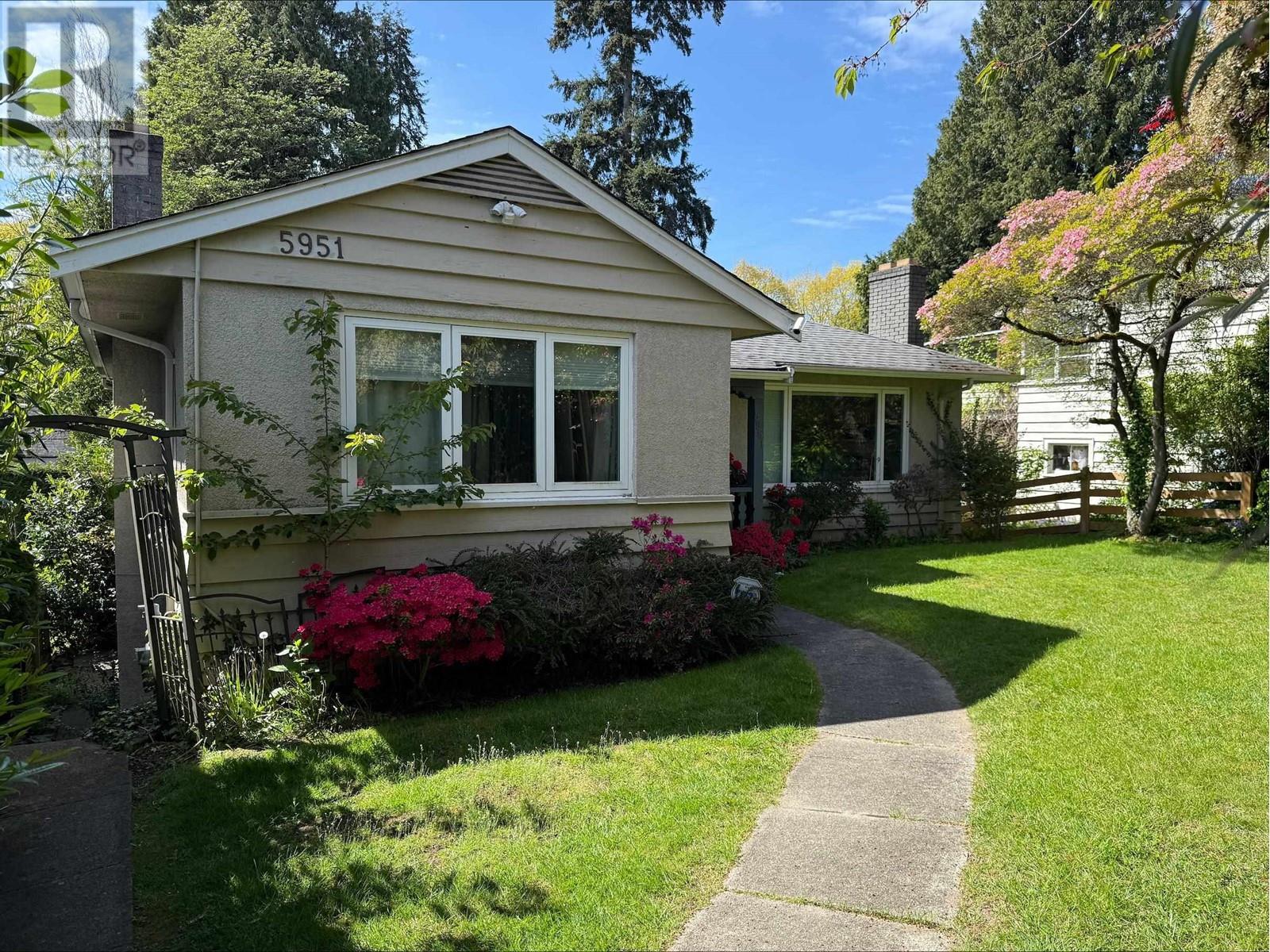 Property at 5951 DUNBAR STREET image 2