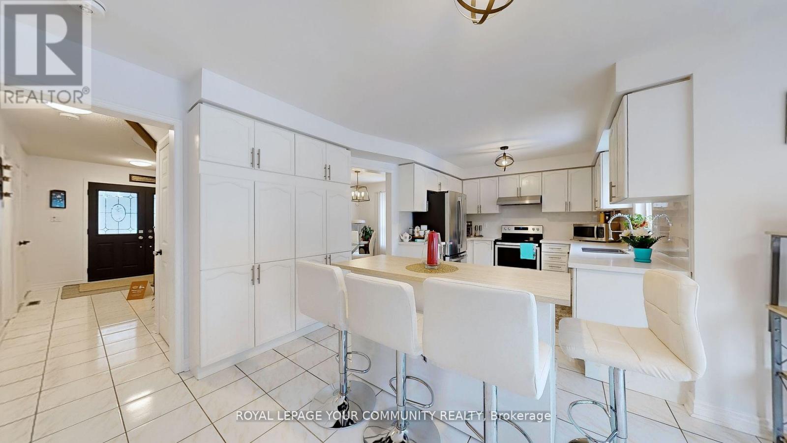 Property at 175 RHODES CIRCLE image 2