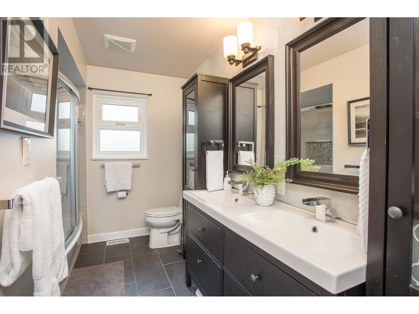 1671 Mountain Highway, North Vancouver, British Columbia  V7J 2M6 - Photo 18 - R2998464