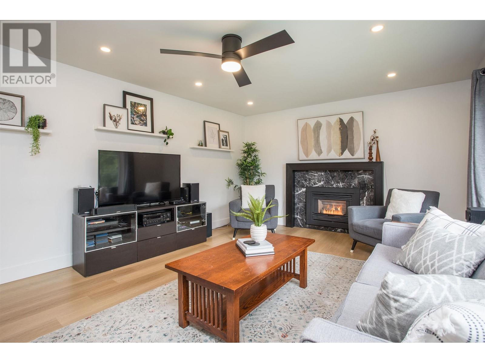 Property at 1671 MOUNTAIN HIGHWAY image 3