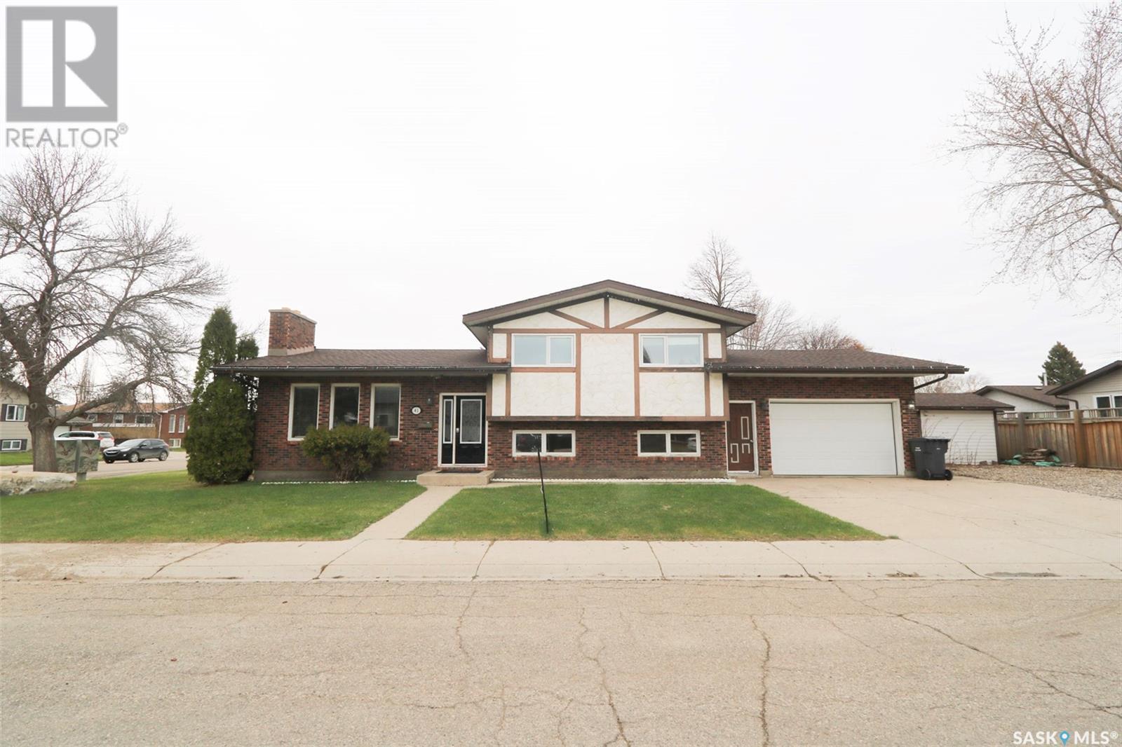 41 Marquis CRESCENT S, Yorkton, Saskatchewan