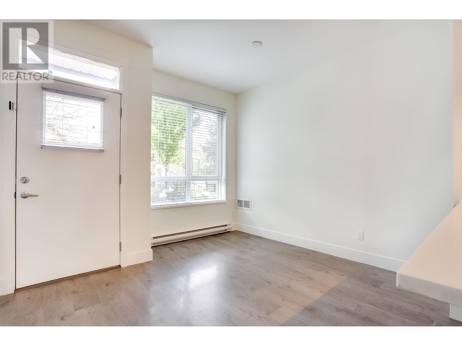 1305 Cariboo Street, New Westminster, British Columbia  V3M 1X1 - Photo 4 - R2992286