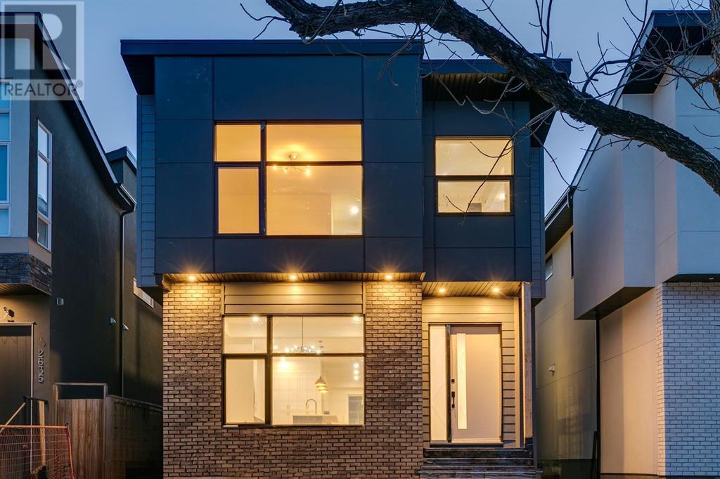 Property at 2633 36 Street SW image 1
