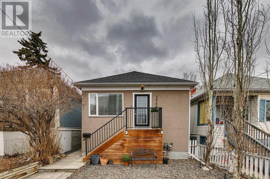 Property at 1746 35 Avenue SW image 1