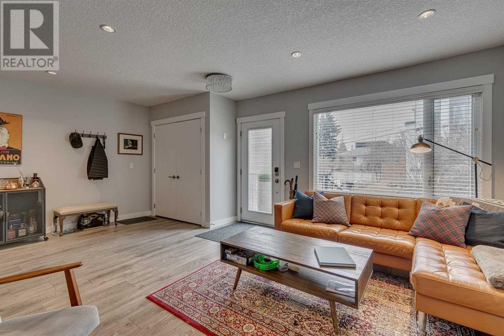 Property at 1746 35 Avenue SW image 5