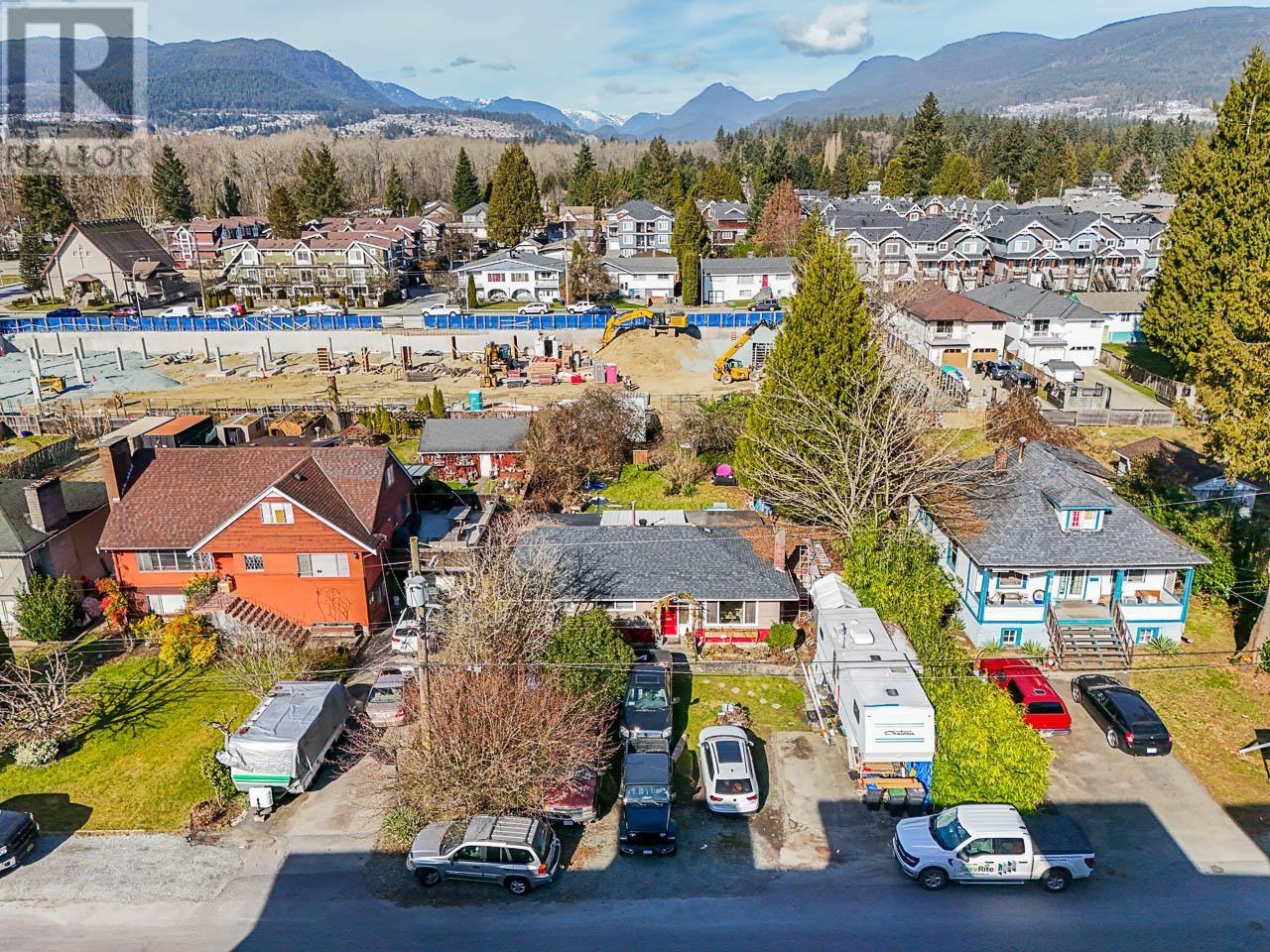 2159 Grant Avenue, Port Coquitlam, British Columbia  V3B 1R1 - Photo 2 - R2996196