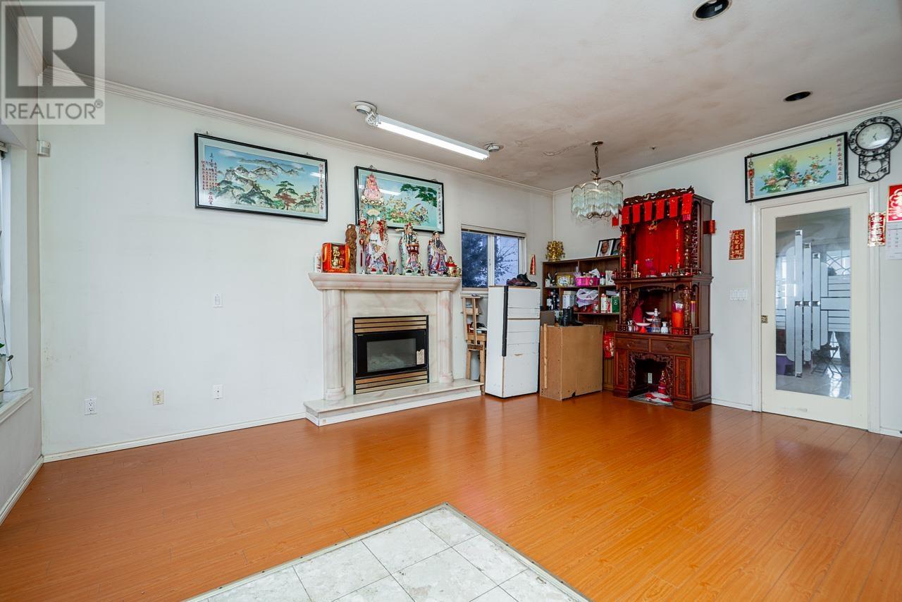 3288 School Avenue, Vancouver, British Columbia  V5R 5N5 - Photo 5 - R2997924