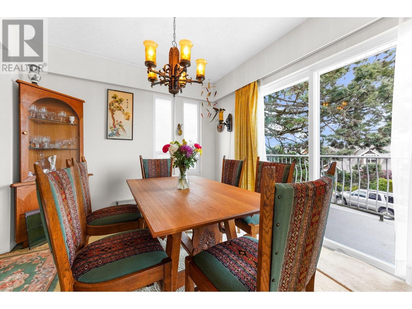 838 Burnaby Street, New Westminster, British Columbia  V3L 4V9 - Photo 14 - R2998068