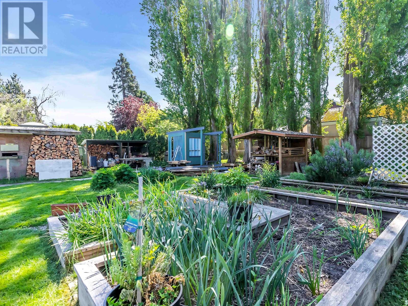 Property at 5410 GROVE AVENUE image 3