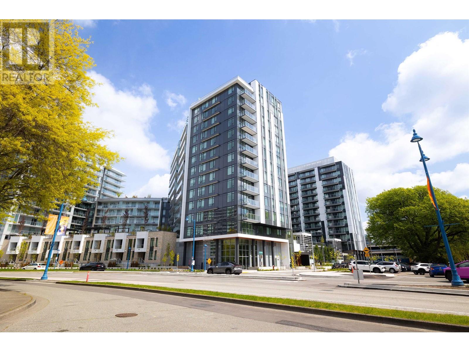 422 6808 MINORU BOULEVARD, Richmond, British Columbia